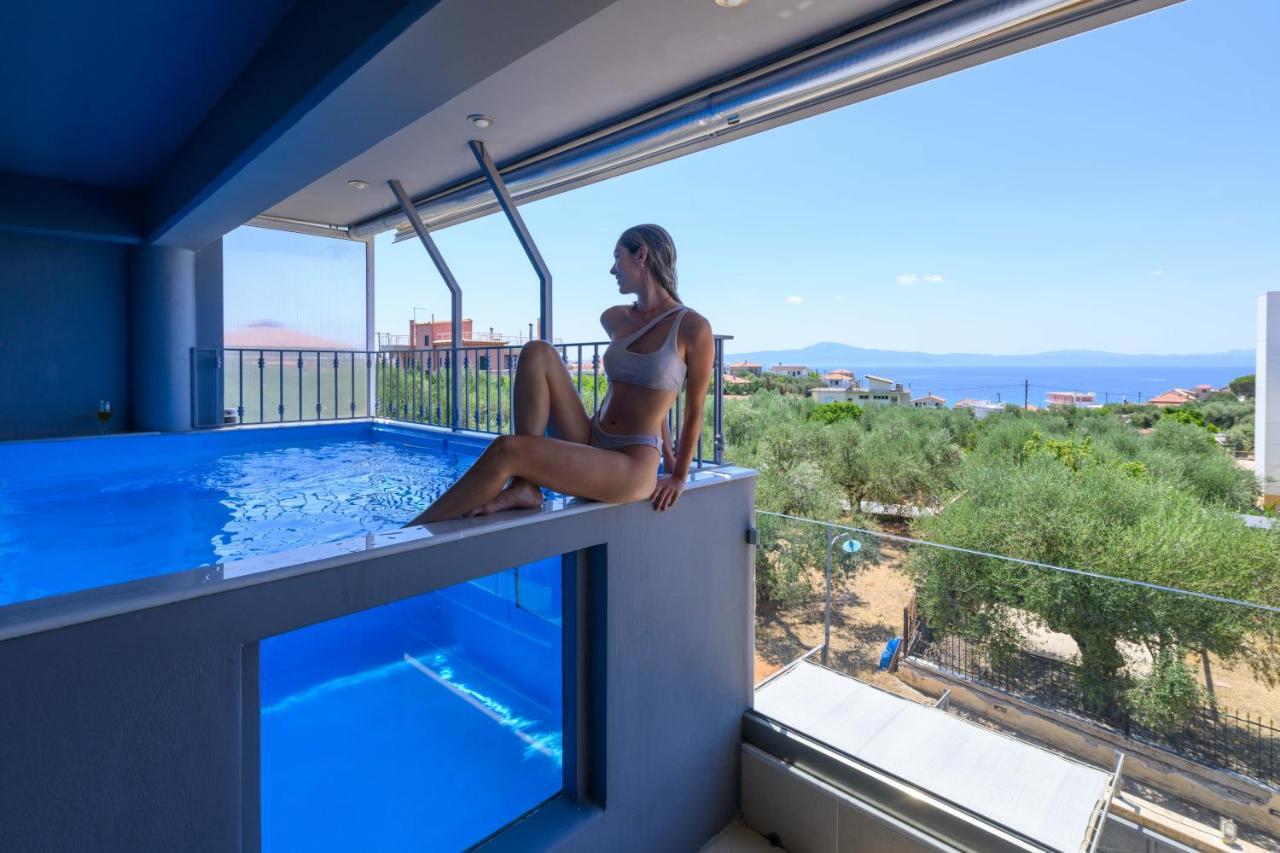 Grand Suites With Private Pools Kalamata Luaran gambar